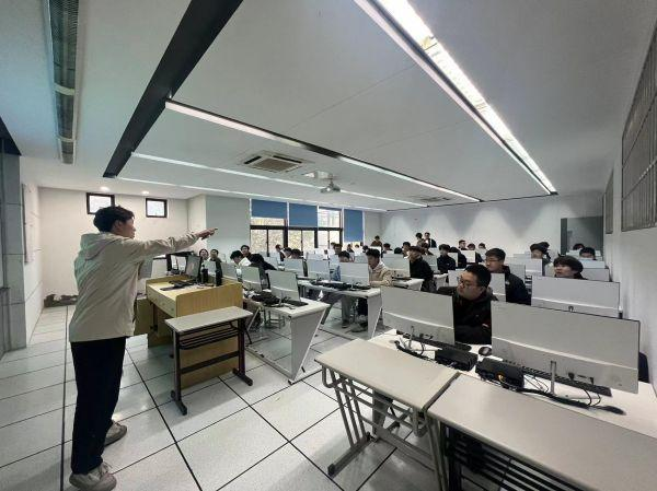 kaiyun开云官方 kaiyun开云官方